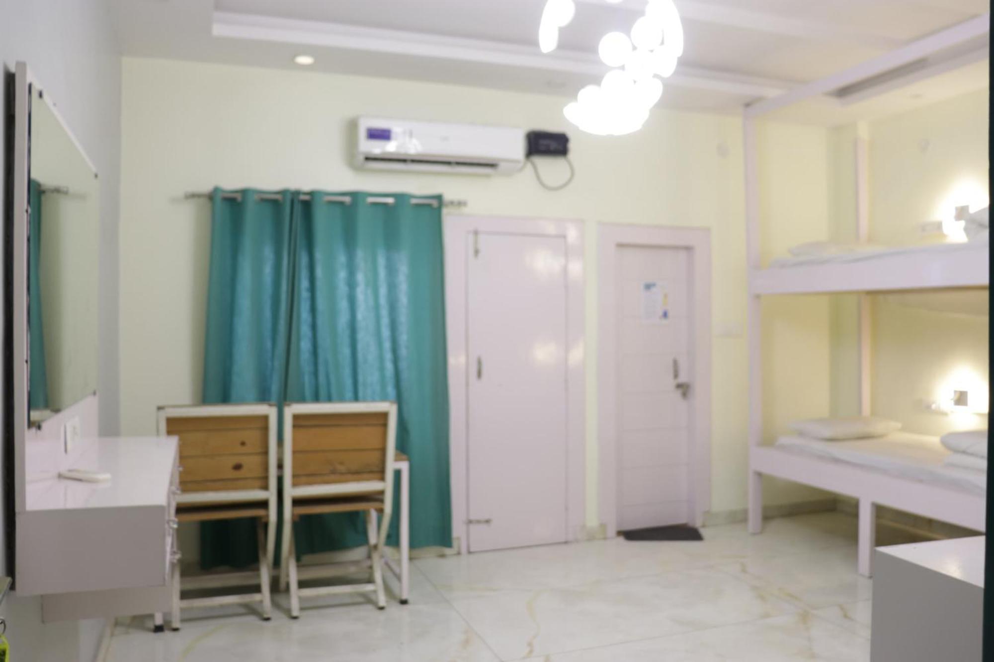 The Sweven Rishikesh Hostel Εξωτερικό φωτογραφία
