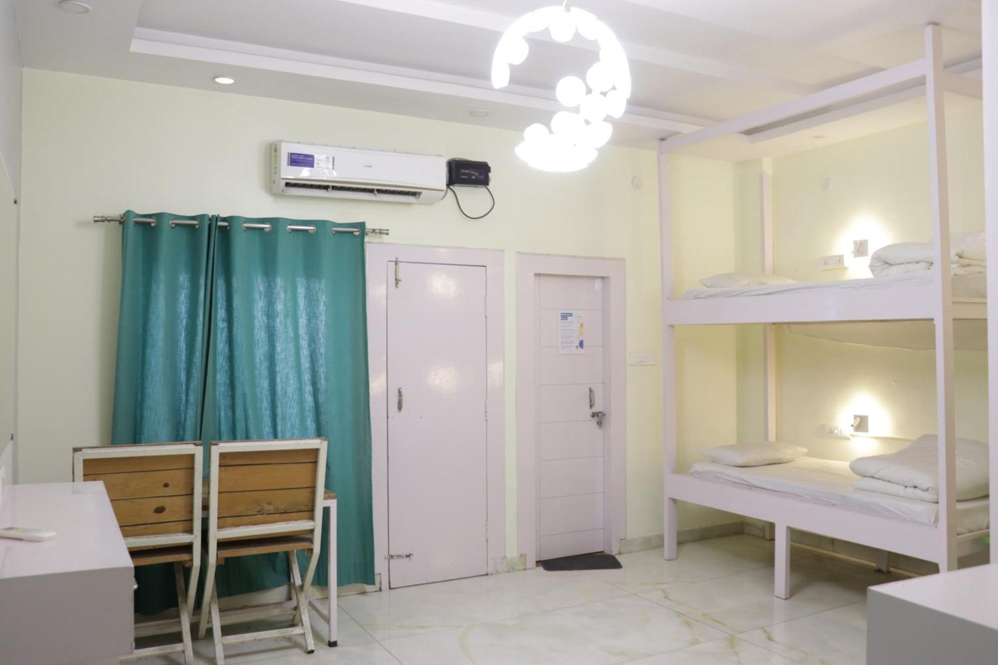 The Sweven Rishikesh Hostel Εξωτερικό φωτογραφία