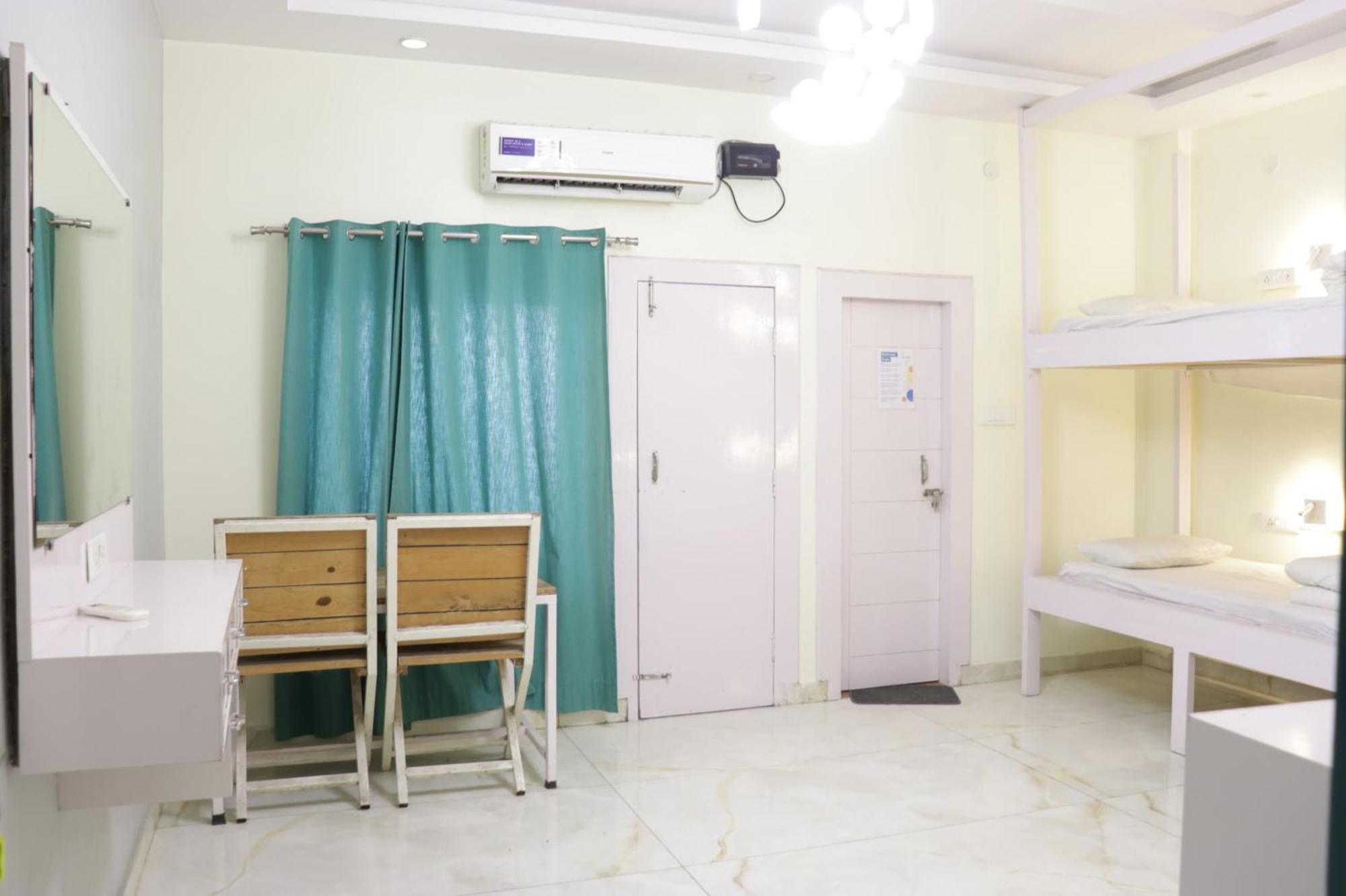 The Sweven Rishikesh Hostel Εξωτερικό φωτογραφία
